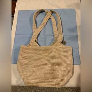 beige sak purse crochet